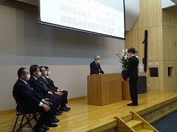1列目真ん中